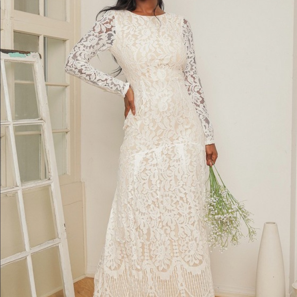 Wedding dress size XL 14 NWT